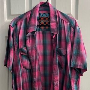 DIXXON Men's Vibrant Plaid Shirt